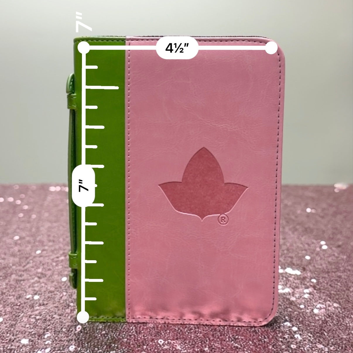 AKA | Document Holder / Organizer Wallet