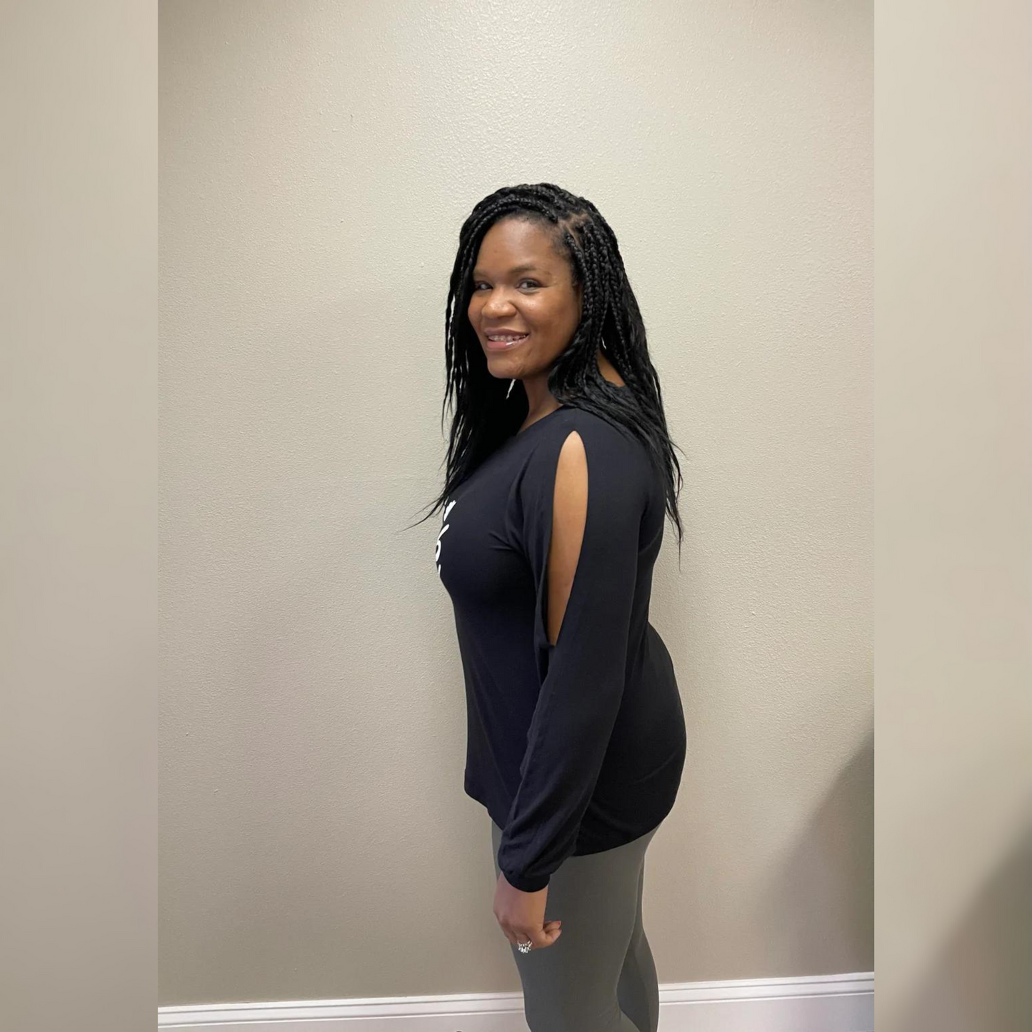 AKA | Slit Sleeve Flowy Top