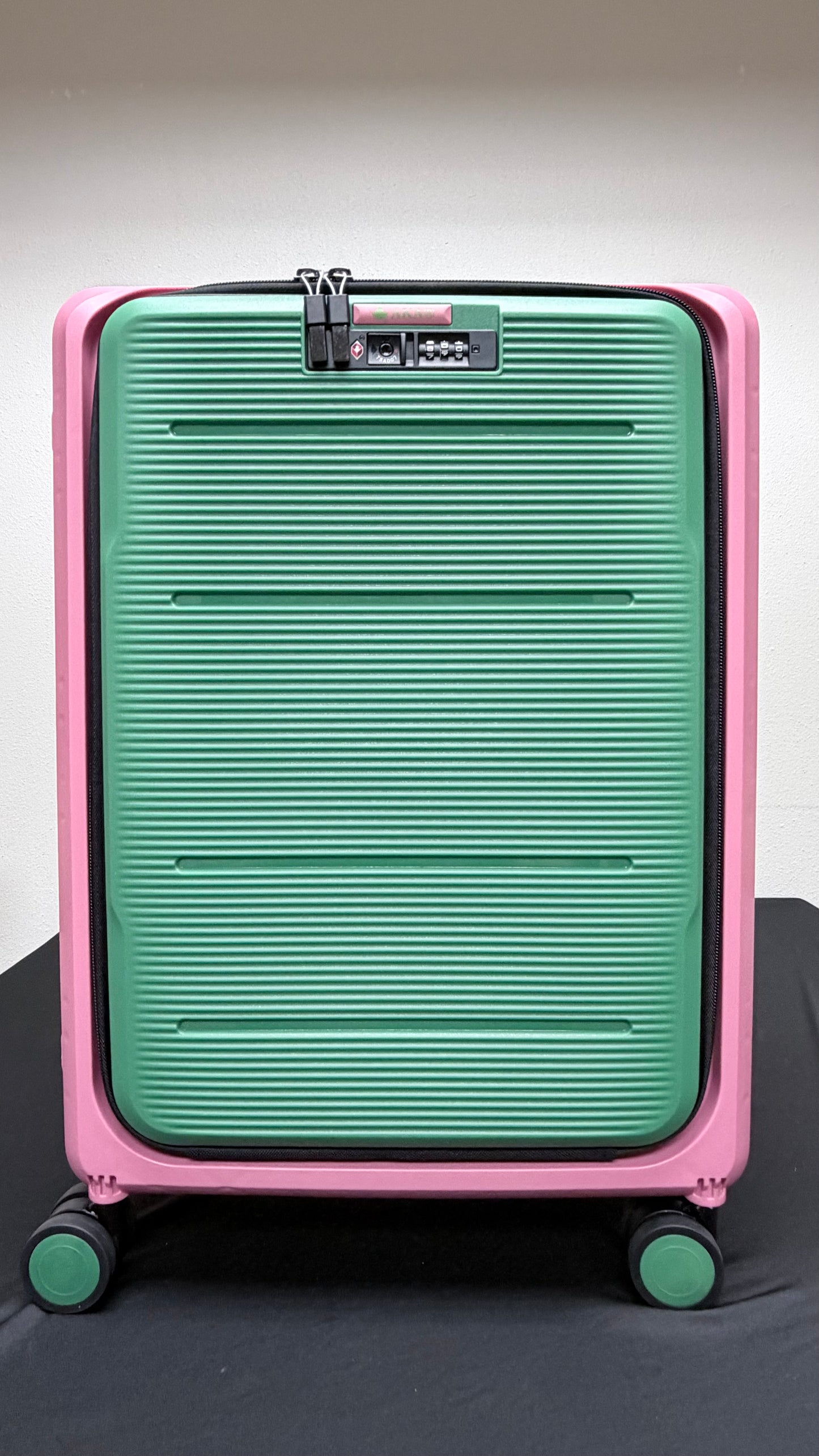 PRE-ORDER | South Central Region Roller Bag