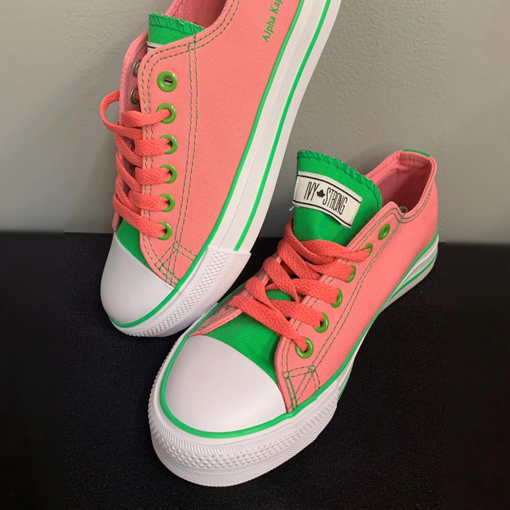 Stipendium Standard At opdage AKA | Classy Tennis Shoes – Pink and Unique