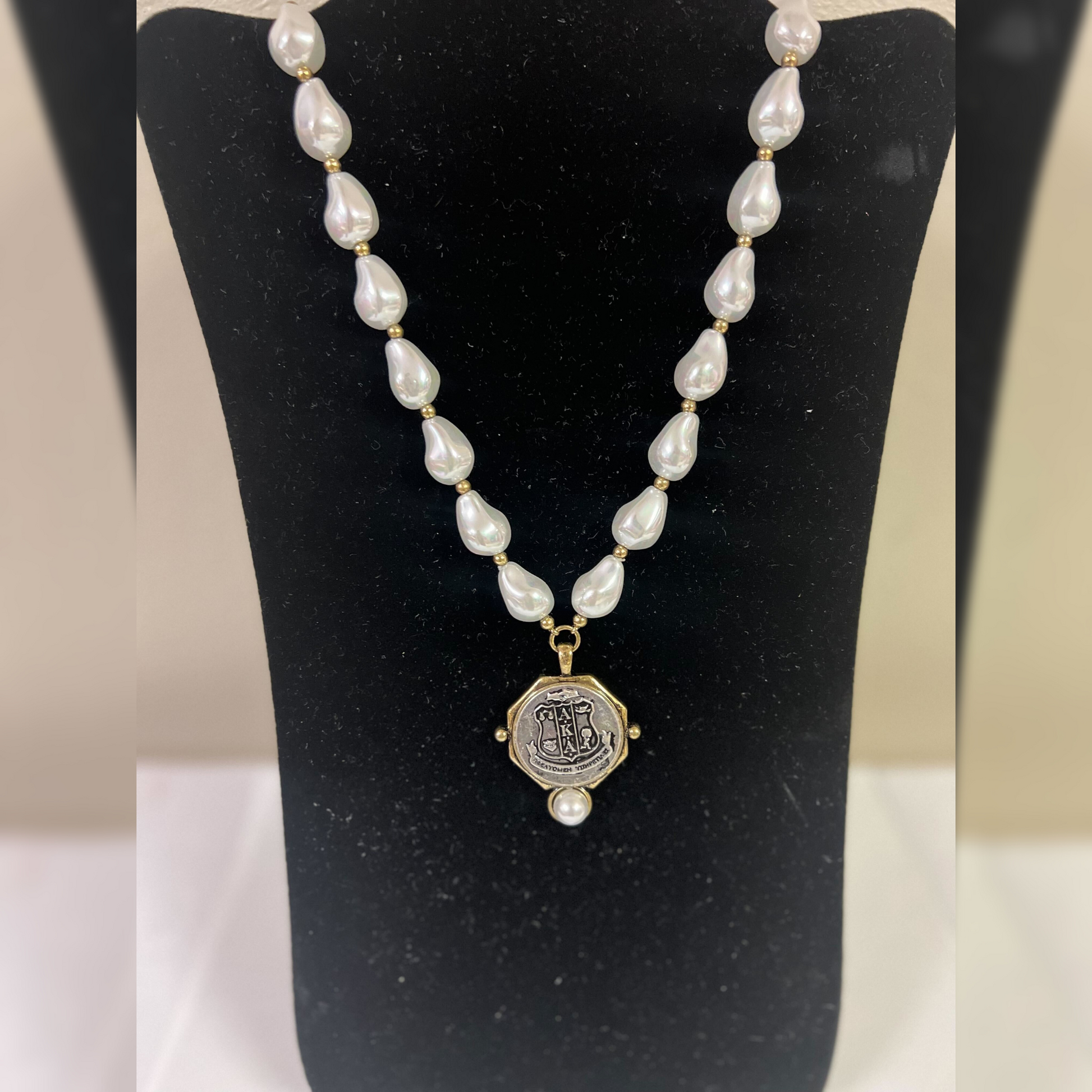 AKA Coin Pearl Style Pendant Pink and Unique